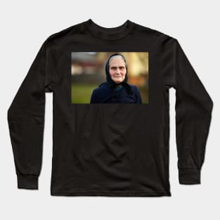 Closeup of an old woman outdoor Long Sleeve T-Shirt